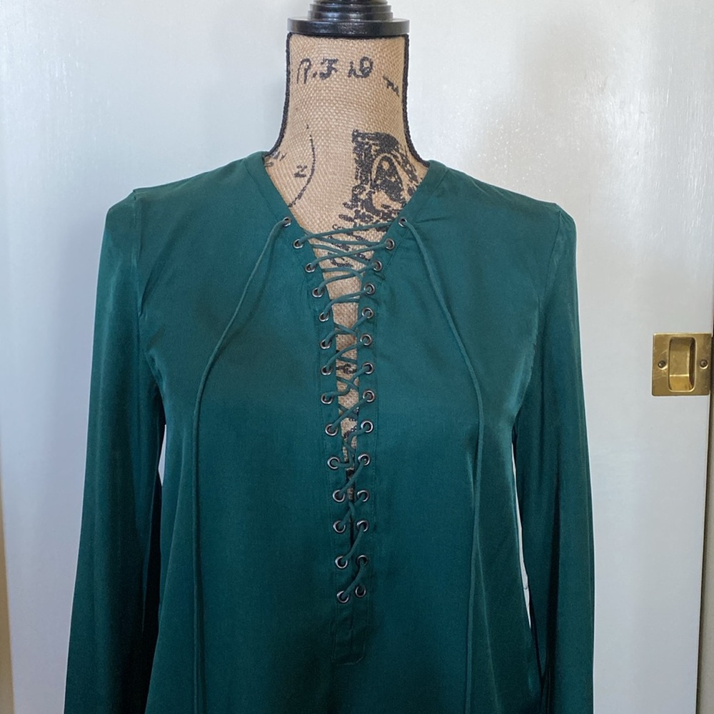 The Jetset Diaries Emerald Green Blouse - Picture 2 of 7